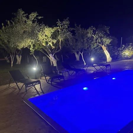 Hector Apartament Kanakádes