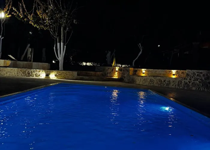 Hector Apartament