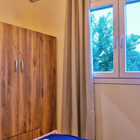 Hector Appartement Kanakádes